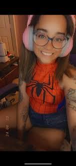 Adrian Vara's Instagram, Twitter & Facebook