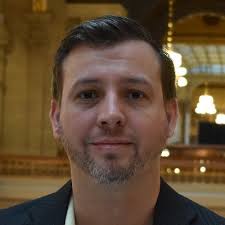 Ashley Hungate (@hungate)