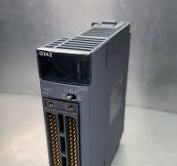 MITSUBISHI MELSEC-Q QX42 24VDC 4mA Input Module. 3E-45