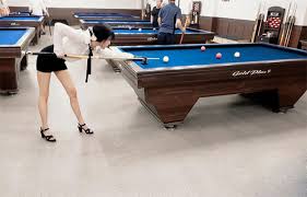 The following selection of pool tables comes with optional ball return. Best Pool Tables For The Money 2021 Reviews And Buyer S Guide