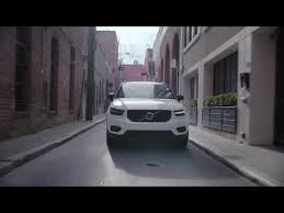 Its on the tv adverts now and i love it! Cool Commercials Bippity Boppity Boo Trap Remix Toyota Ch R 2017 Ad Luminous Musings