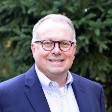 Thomas Schunk's Instagram, Twitter & Facebook