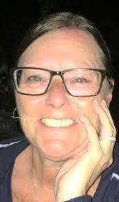 Nancy Leonhardt's Instagram, Twitter & Facebook