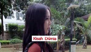 Bila si murid bisik tak mampu beli buku log kerana mak belum mampu tapi respon gurunya buat murid ini 'koyak' 10 tahun. Pelik Tapi Benar Inilah Dia Foto Yang Viral Kerana Telah Mengelirukan Orang Ramai Bila Memandang Kisah Dunia