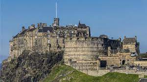 Because the castle is so popular, ticket lines can be long. Jjzjdxsaqfou2m