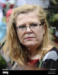 Ingrid simon hi-res stock photography and images