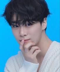 💜✨🤍Moon Bin ✨🤍💜 Nuestro Precioso y amado Niño 🤍💜🤍💜🤍💜🤍💜🤍 Por  Estos días tengo a este Precioso Angel en mi corazón Y tenía muchos anhelos  de hablar de él!! Para mí, igual que