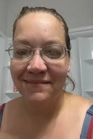 First time makeup experience for a hot mess express