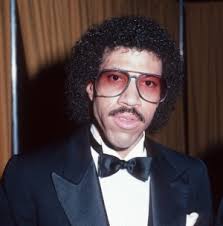 I told her, 'i wish you lots of failure, young,' richie told reporters at an american idol event, according to people. Lionel Richie Essential Classic Motown