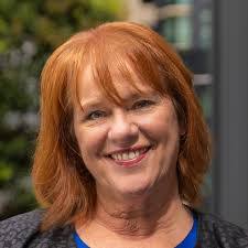 Karen Bolinger's Instagram, Twitter & Facebook