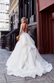 Kendra Wedding Dresses Bridal Gowns Kittychen Couture Wedding Dress Couture Ruffle Wedding Dress Wedding Dress Styles