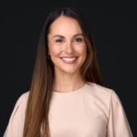 Julie Coates's Instagram, Twitter & Facebook