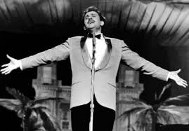 Domenico modugno was born on january 9, 1928 in polignano a mare, puglia, italy. Domenico Modugno May Be First Italian Cantautore But Here Are 15 Unknown Facts About Him Jukebugs