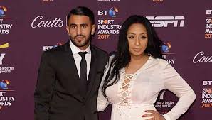 رياض محرز وزوجته رياض محرز اليوم رياض محرز 2019 رياض محرز نيجيريا رياض محرز 2018 رياض محرز 2017. Ù…Ø­Ø±Ø² ÙŠÙ†ÙØµÙ„ Ø¹Ù† Ø²ÙˆØ¬ØªÙ‡ Ø±ÙŠØªØ§ ÙˆÙŠØ¨Ø¯Ø£ Ø¹Ù„Ø§Ù‚Ø© Ø¬Ø¯ÙŠØ¯Ø© Ù…Ø¹ Ø§Ù„Ø¬Ù…ÙŠÙ„Ø© ØªØ§ÙŠÙ„ÙˆØ± Ø³Ø¨ÙˆØ±Øª 360