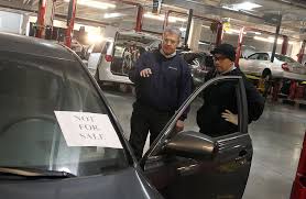From quick tire pressure checks to involved engine work, our certified technicians are here to keep your ride running smoothly over the years. Tungyio Saelee Kirk Korenko Tungyio Saelee And Kirk Korenko Photos Zimbio