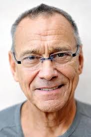 Julian Cottrell's Instagram, Twitter & Facebook