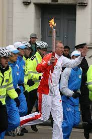 Shortly before the event began, malaysian police ushered a japanese family away from the starting point. 2008 Summer Olympics Torch Relay Wikiwand