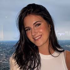 Madelyn Cherry's Instagram, Twitter & Facebook