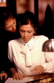 Nonton secretary 2002 sub indo. Secretary 2002 Imdb
