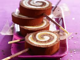 Buche Chocolat Et Caramel Sale Recettes Recette Recette Buche Chocolat Recette Caramel Sale