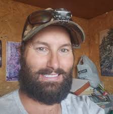 Does anyone else in real life hear a low flying plane go over and panic  slightly thinking it's a gas attack? 🤣