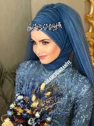 Wedding Makeup Hijab Tesettur Nisanlik Modelleri 2020 Gelinlik Gelin Moda Stilleri
