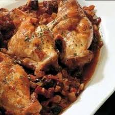 Come fare il coniglio in umido lavate il coniglio a pezzi eliminando eventuali grumi di sangue. Ricette Tradizionali Del Coniglio Alla Toscana