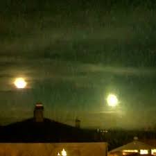 Night of aug 11 to morning of aug 12 best:while perseids peaks on august 12th, we recommend observing starting august 1st, way before august 17th's full moon, for maximum visibility. Meteor Lyste Opp Himmelen Over Sor Norge Nrk Norge Oversikt Over Nyheter Fra Ulike Deler Av Landet