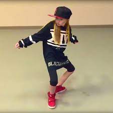 This Video Of A Little Girl Freestyle Dancing To Truffle Butter Will Make You Feel Inadequate Hip Hop Dance Videos Little Girl Dancing Cool Dance Moves