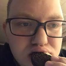 Logan Higgins (loganbizzzle)