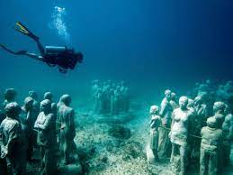Palung mariana merupakan palung terdalam di muka bumi, dari sejak di temukanya palung ini baru ada 2 misi yang meng. Menyeramkan Ini Dia 7 Palung Laut Terdalam Di Bumi Berani Mampir