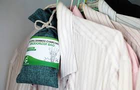 We all want our cupboards to smell amazing year round, especially in winter when dampness and musky odours can set in. Best Ways To Deodorize A Closet Naturally Get Green Be Well