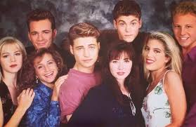 Beverly hills, 90210 is an american teen drama television series created by darren star and produced by aaron spelling under his . Tout Ce Qu Il Faut Savoir Sur Le Remake De Beverly Hills 90210