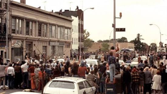 Throwback Thursday: More Than Just Your Average Dog Day Afternoon | Twin  Cities Geek