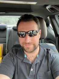 What is your favorite EVH guitar solo or rhythm part?