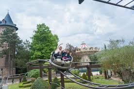 Have a family day out and enjoy its entertaining offerings feel your heart pumping as you make use of the jardin d'acclimatation's many rides. Le Jardin D Acclimatation Rouvre Ses Portes