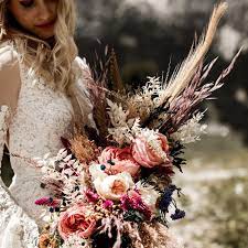 15 most beautiful pampas grass bouquets for weddings. 27 Wildflower Bouquets For A One Of A Kind Bride