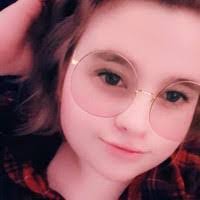 Lilly Watkins's Instagram, Twitter & Facebook