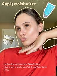 Ina Fuller's Instagram, Twitter & Facebook