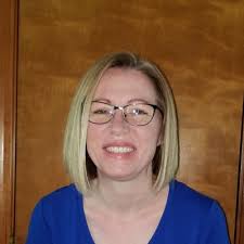 Denise Geib's Instagram, Twitter & Facebook