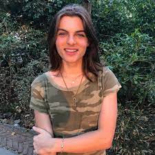 Damian and elizabeth often delight their combined 2 million instagram followers with flawless pictures of themselves in stunning. Damian Hurley Looks The Spitting Image Of Mum Liz In Her T Shirt As He Shares 17th Birthday Post On Instagram
