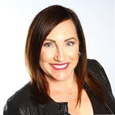 Lorie Kirk's Instagram, Twitter & Facebook