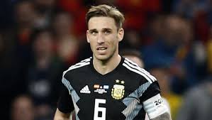 El centrocampista lucas biglia manifestó este sábado, tras la eliminación de argentina en los octavos de final del mundial de rusia, que para él llegó el momento de dar un paso al costado y renunciar a la selección. Peligra El Mundial Para Lucas Biglia