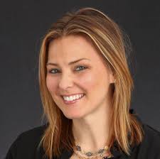 Jennifer Squire's Instagram, Twitter & Facebook