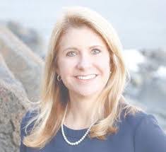 Jesse Pullen's Instagram, Twitter & Facebook