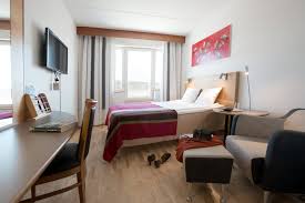 ˈfɑ̂ːlɵn) is a city and the seat of falun municipality in dalarna county, sweden, with 37,291 inhabitants in 2010. Scandic Lugnet Falun Hotel Falun Scandic Hotels