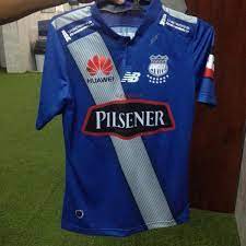 Last season's ecuadorian serie a champions club sport emelec debuted their 2014 home kit from warrior during during sunday's season opening win. New Emelec Jerseys 2015 Cs Emelec New Balance Kits 2015 Football Kit News