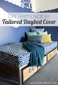 Diy Removable Tailored Daybed Cover A Favorite Fabric Source Daybed Covers Diy Daybed Daybed Mattress