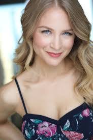 Samantha Duval's Instagram, Twitter & Facebook