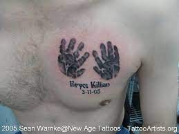 If you're looking for some baby footprint tattoo ideas, keep scrolling! Love This Baby Tattoos Family Tattoos Baby Tattoo For Dads